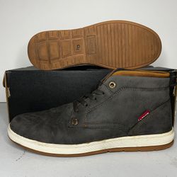 Levi’s Goshen 2 Waxed Shoes - Men’s Size 10 (No Box)