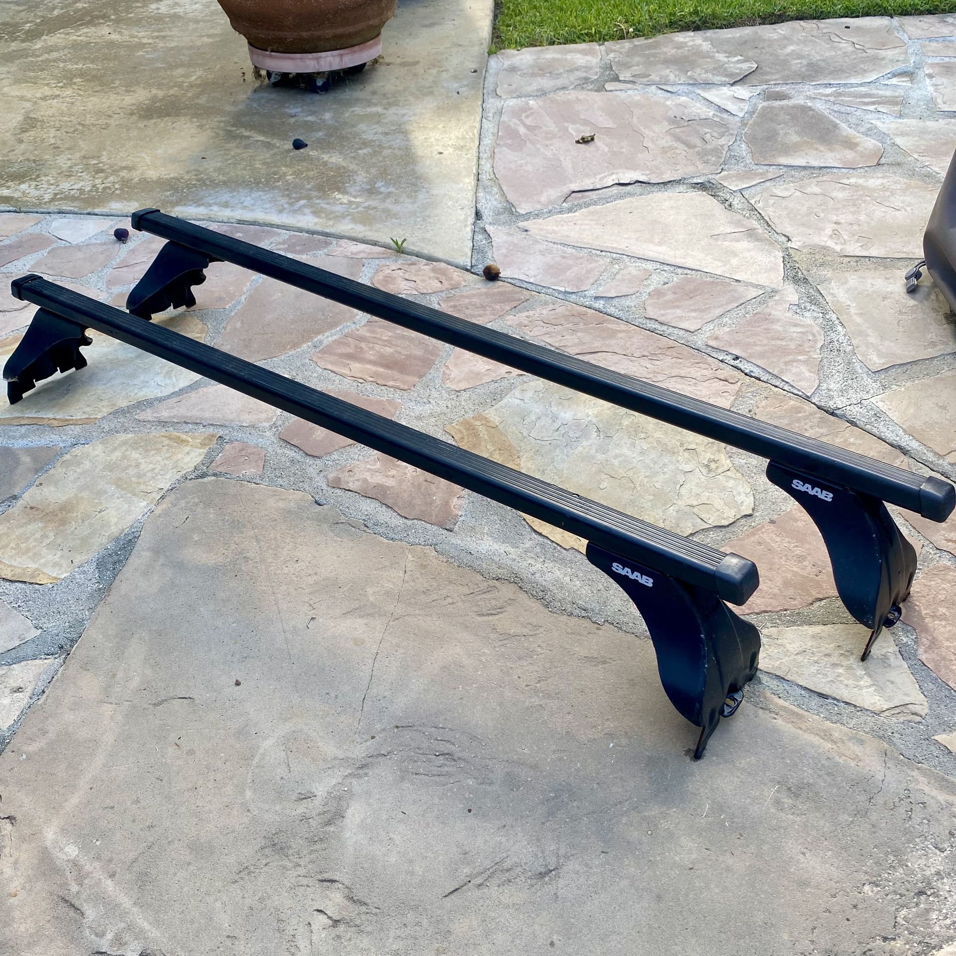 Thule Roof Rack For SAAB 9-3