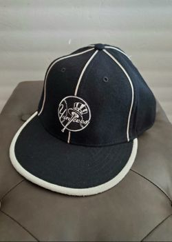 Rare Black New York Yankees Fitted  Baseball Hat