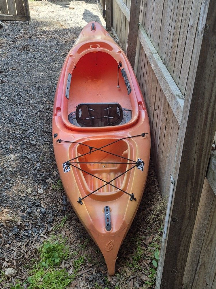 10 Ft Open Vapor Kayak W Paddle