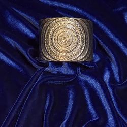 Women’s Silver-Tone Ornate Cuff Bracelet – Statement Jewelry