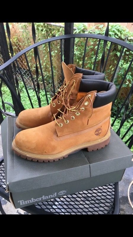 Timberland Boots - Size 9.5