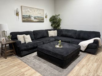 Black Ashely’s Rawcliffe Sectional Couch - Delive…