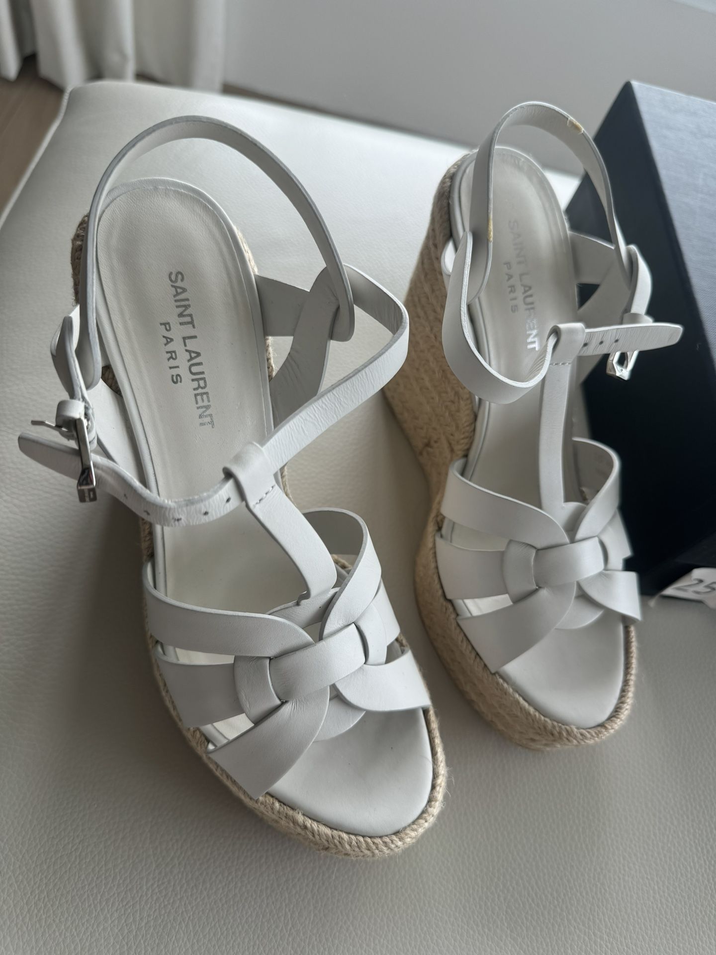 SAINT LAURENT PORCELANA SHOES