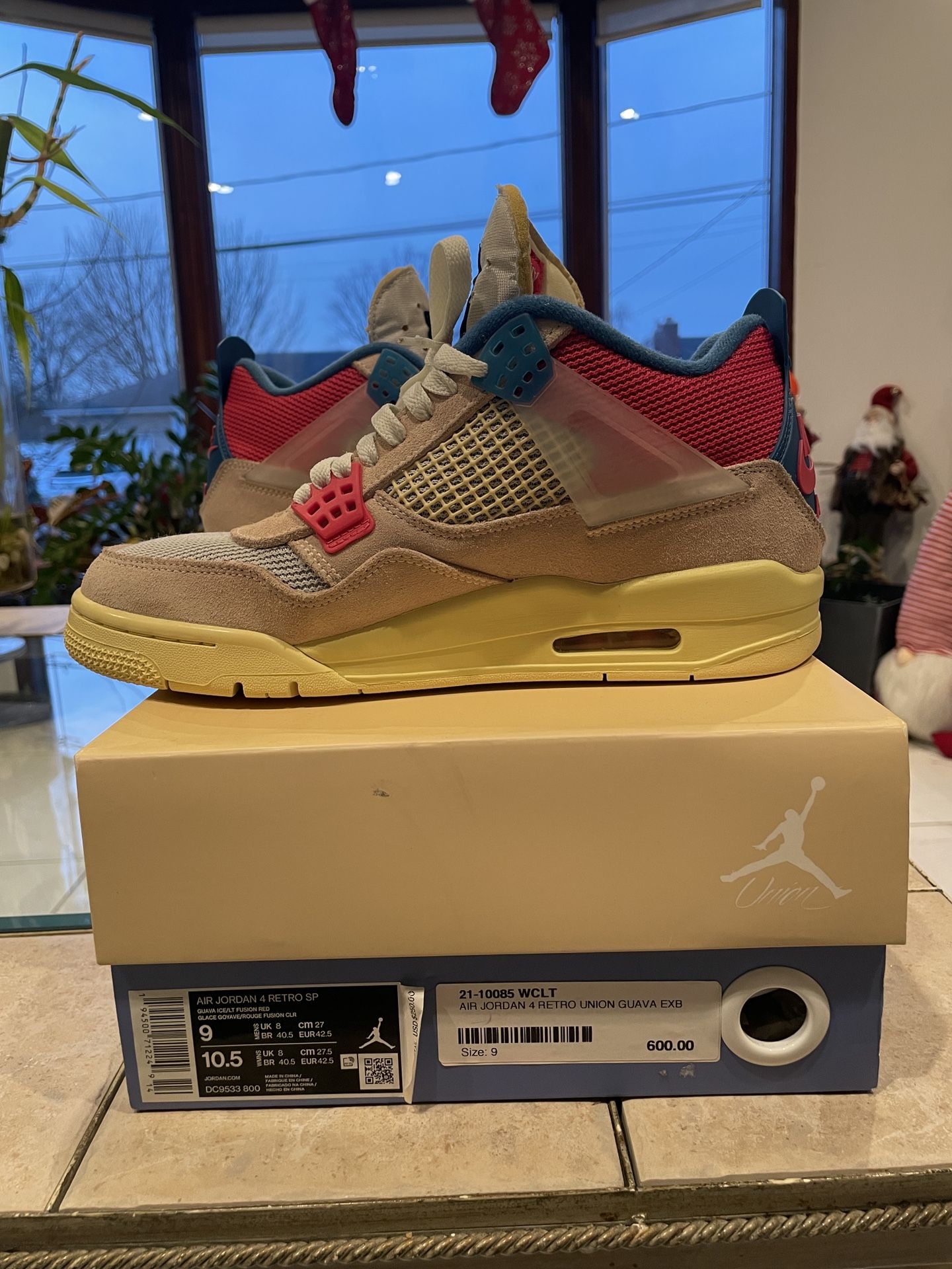 GUAVA UNION JORDAN 4 Sz 9 for Sale in Brooklyn, New York - OfferUp