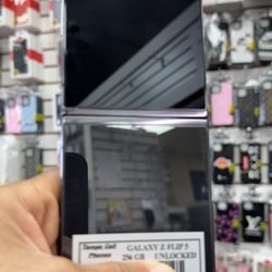 Samsung Galaxy Z Flip 5 Unlocked 256 gb excellent condition! $400