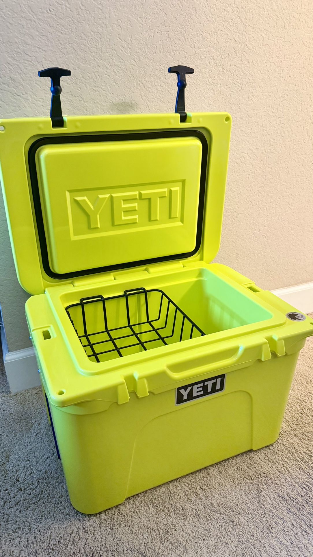 YETI Tundra 35 Firefly Yellow Hard Cooler