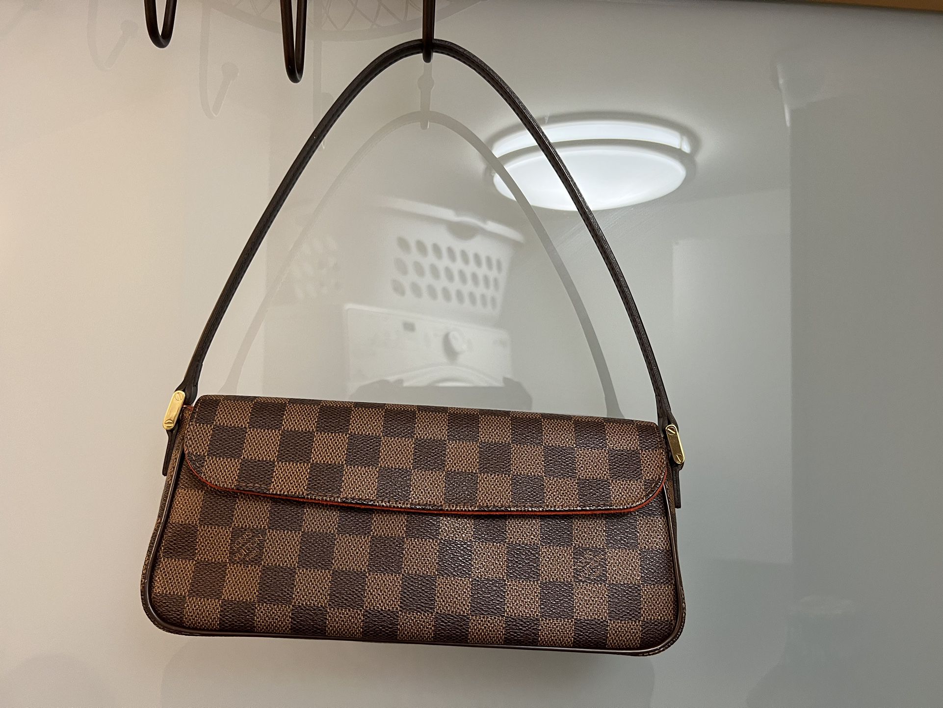 Louis Vuitton Side Bag for Sale in Seattle, WA - OfferUp