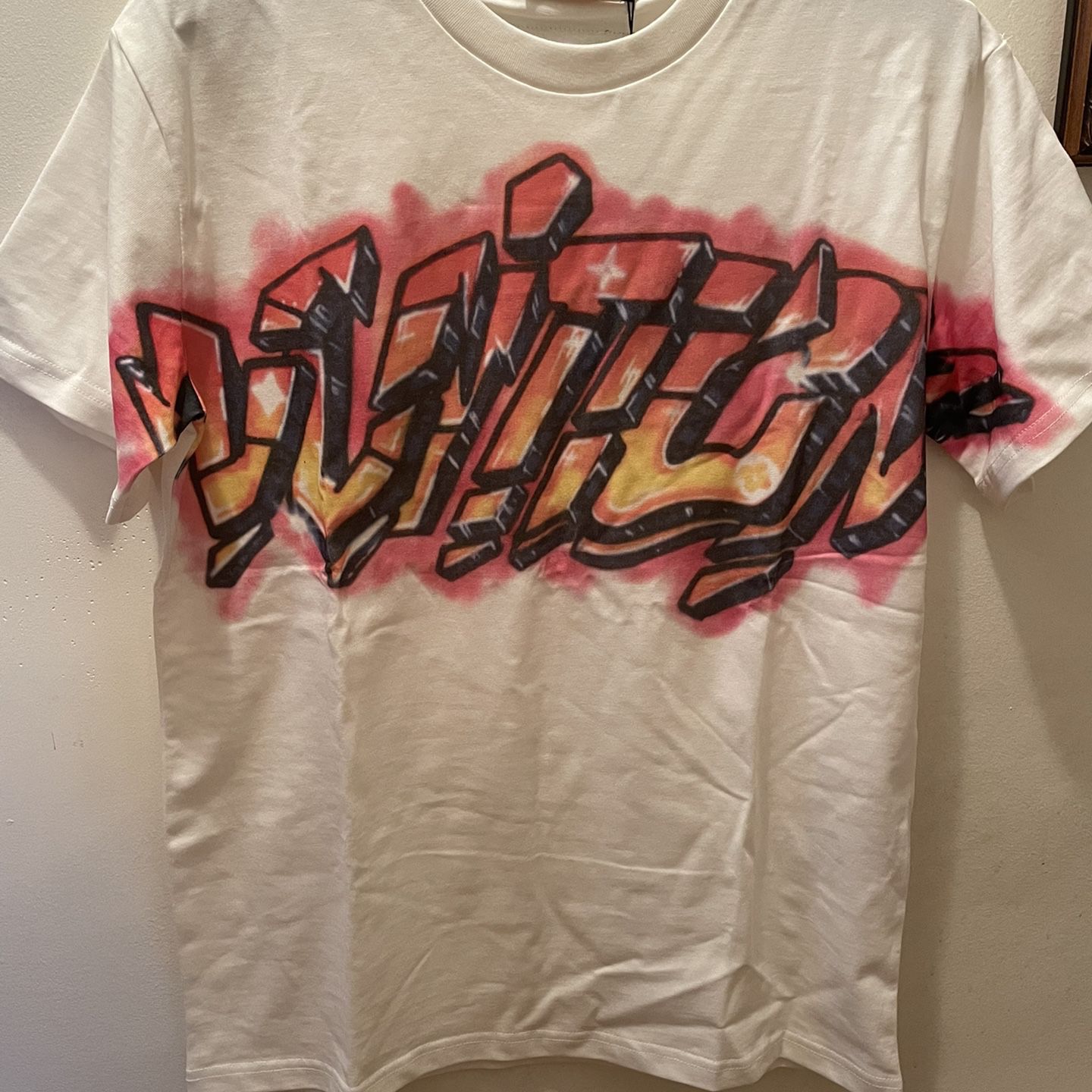 Louis Vuitton NBA multi logo Sz L for Sale in Queens, NY - OfferUp
