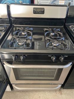 Frigedaire stove