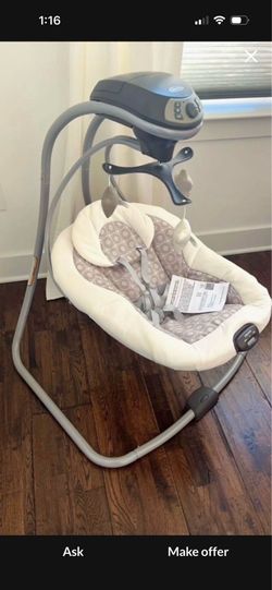 Electric soothing baby swing