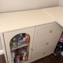 3-in-1 Vanity / Dresser / Desk – Like New