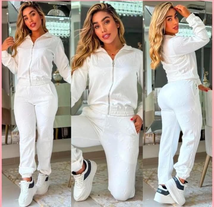 Women White Jacket And Pants