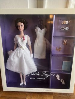 Elizabeth Taylor White Diamonds Barbie Gold Label