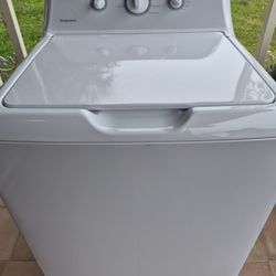 Hotpoint By GE Washer ( Delivery Available )