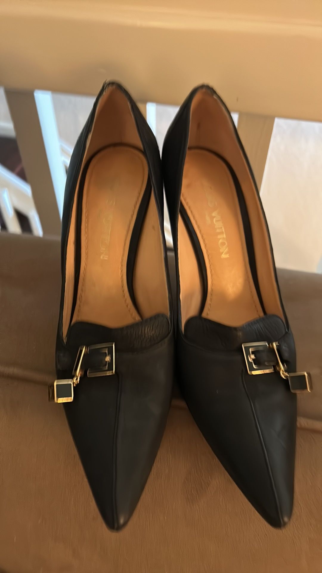 Designer Shoes, Janelle And Louis Vuitton Size 9 for Sale in Naples, FL -  OfferUp