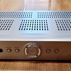Direct TV Satellite Reciever D11 with Power Cable Cord and Terk AC