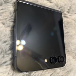Samsung Galaxy Z Flip 5