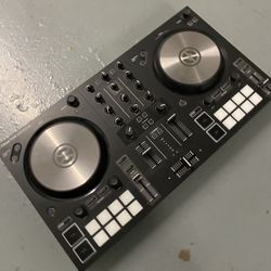 Traktor Kontrol s2