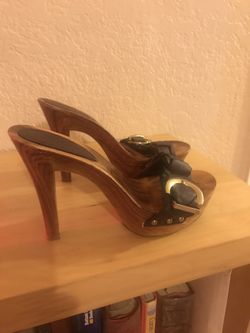 Wood and leather shoes size61/2