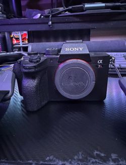 Sony A7Riv camera body