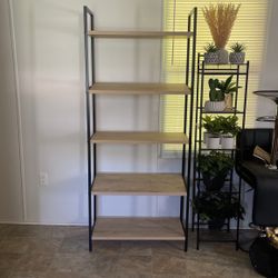 Modern Shelf With Slanted Shelves