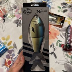 Glidebaits For Big Bass And Snook