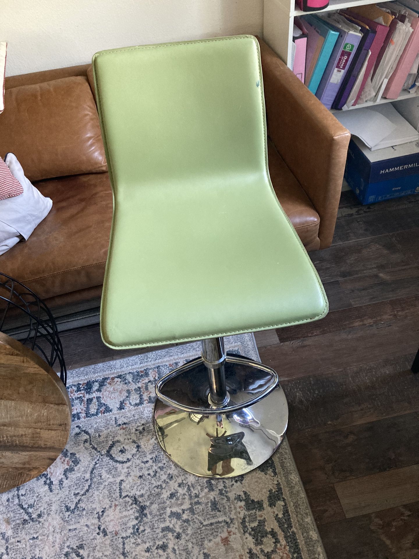 Adjustable Height Bar Stool