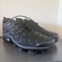 Nike Air Vapormax Plus Triple Black