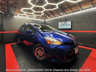 2016 Toyota Prius v Two