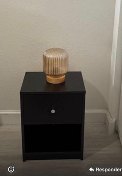 Black Nightstand with Drawer & Shelf – Excellent Condition