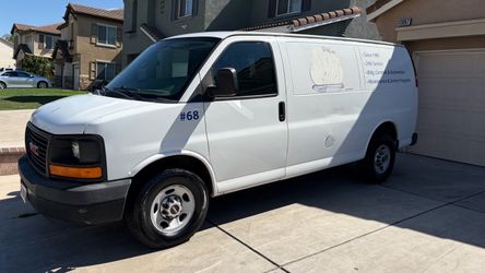 2014 GMC Savana/Express 2500 Cargo Work Van