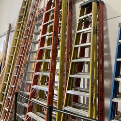 Fiberglass Ladders 