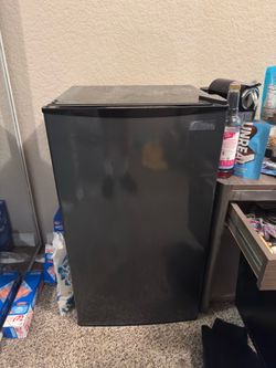 Small Refrigerator