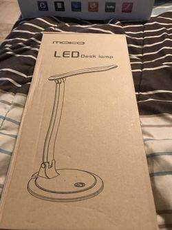 Led desk lamp