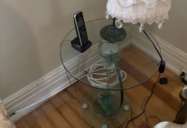 Round glass side table (tripod base)