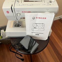 Singer Sewing Machine