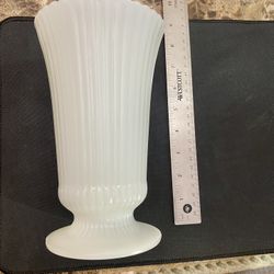 E.O. Brody Company Antique Glass Vase. 