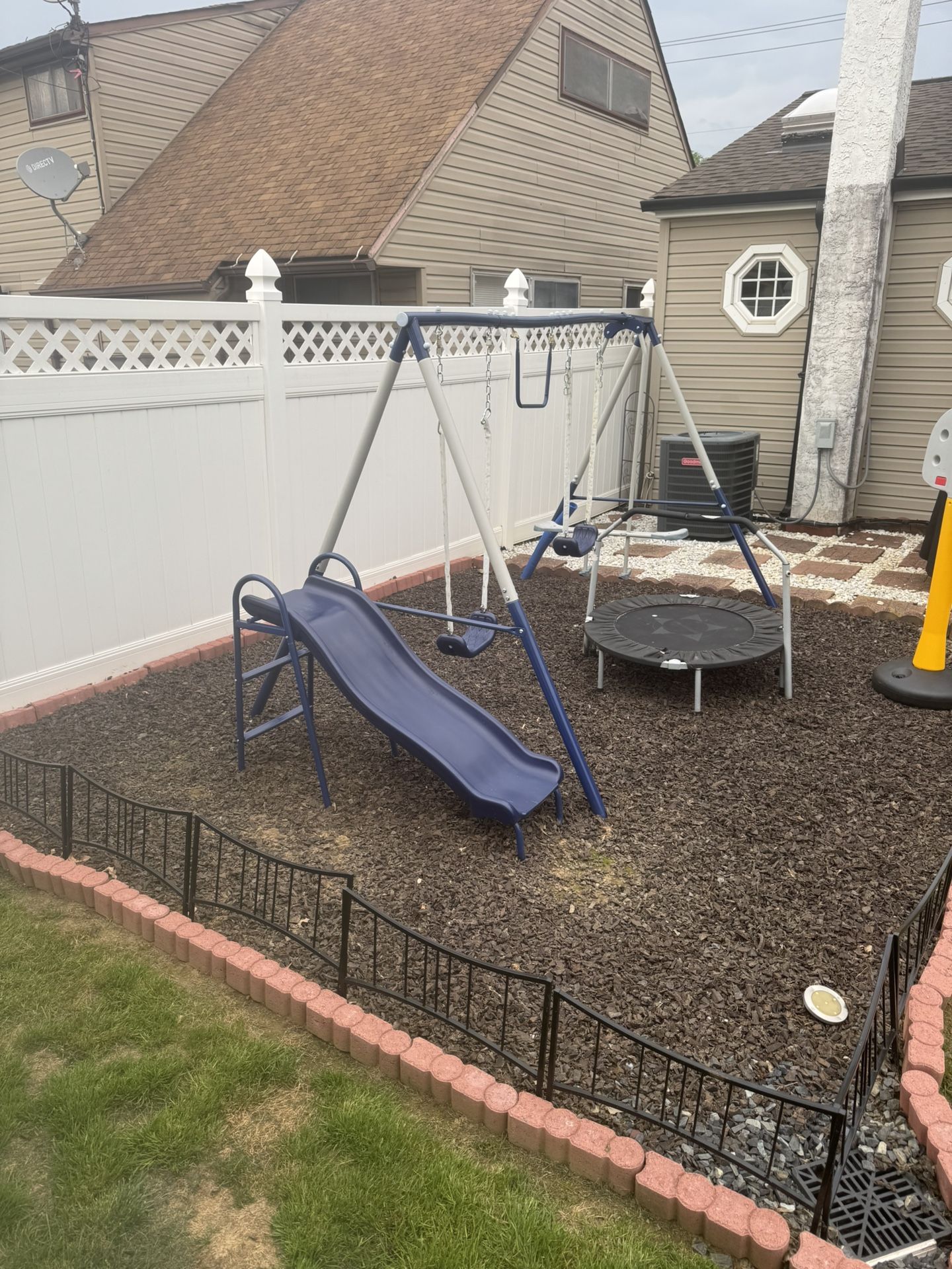 Kids Swing Set