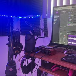 Professional recording studio for recording vocals, mixing vocals, mastering tracks, regional mexican music, rap, singing
