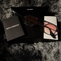 Gentle Monster Glasses ‘Kings’