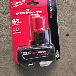 Milwaukee M12 12v Lithium-ion 6.0ah Battery 