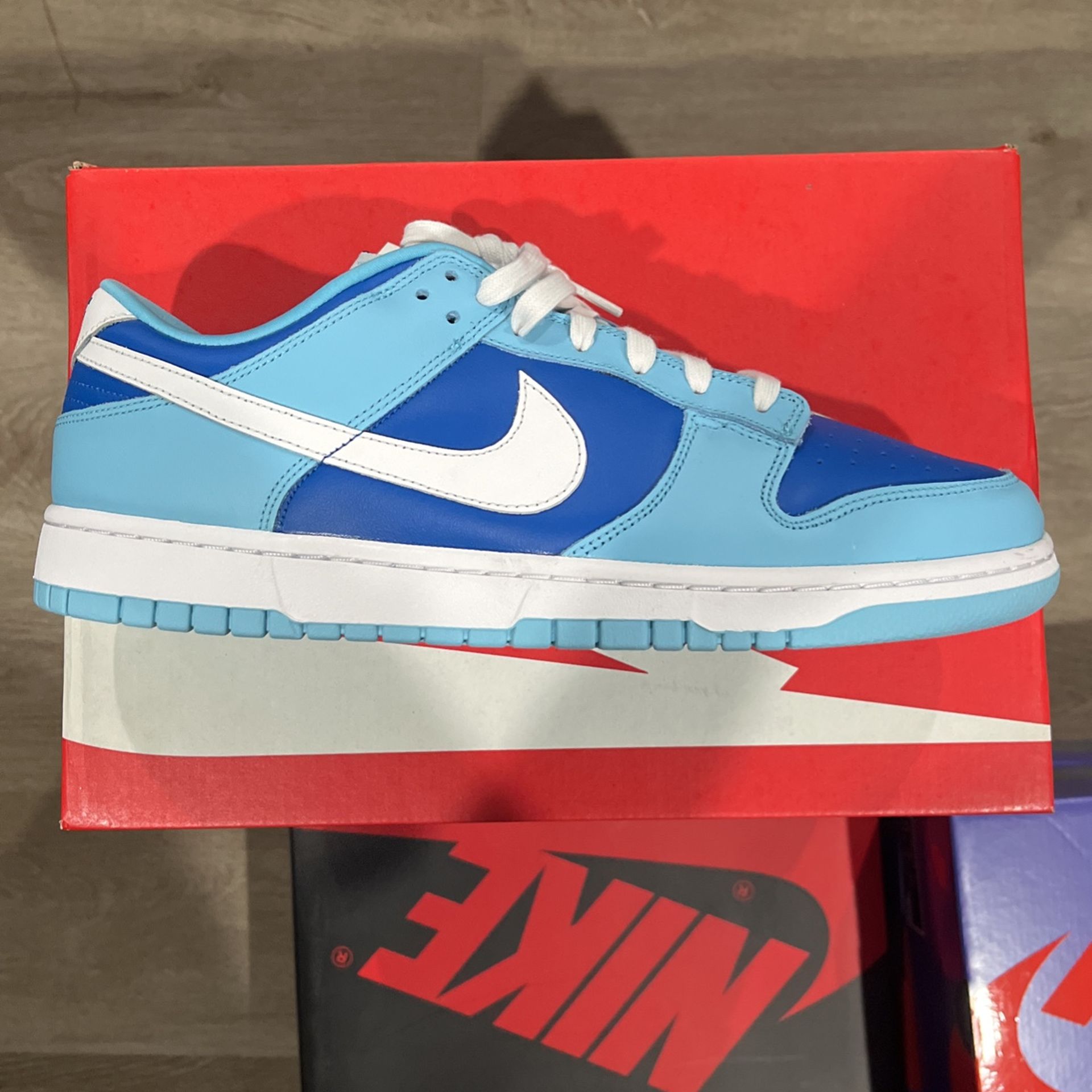 Aj 1 low blue argon 