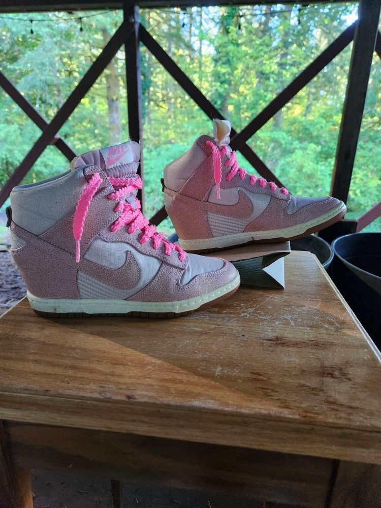 Nike Sky High Woman's Hidden Wedges Size 7
