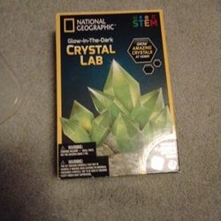 National Geographic Glow In The Dark Crystal Lab