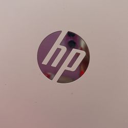 New HP WHITE LABTOP 