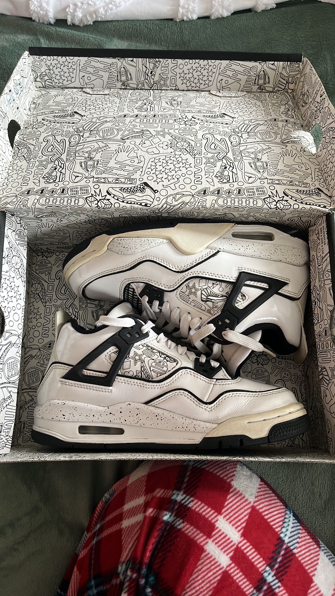 Jordan 4 Black And White With Designs On The Side