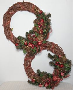 Christmas Holiday Pine And Berries Wreath