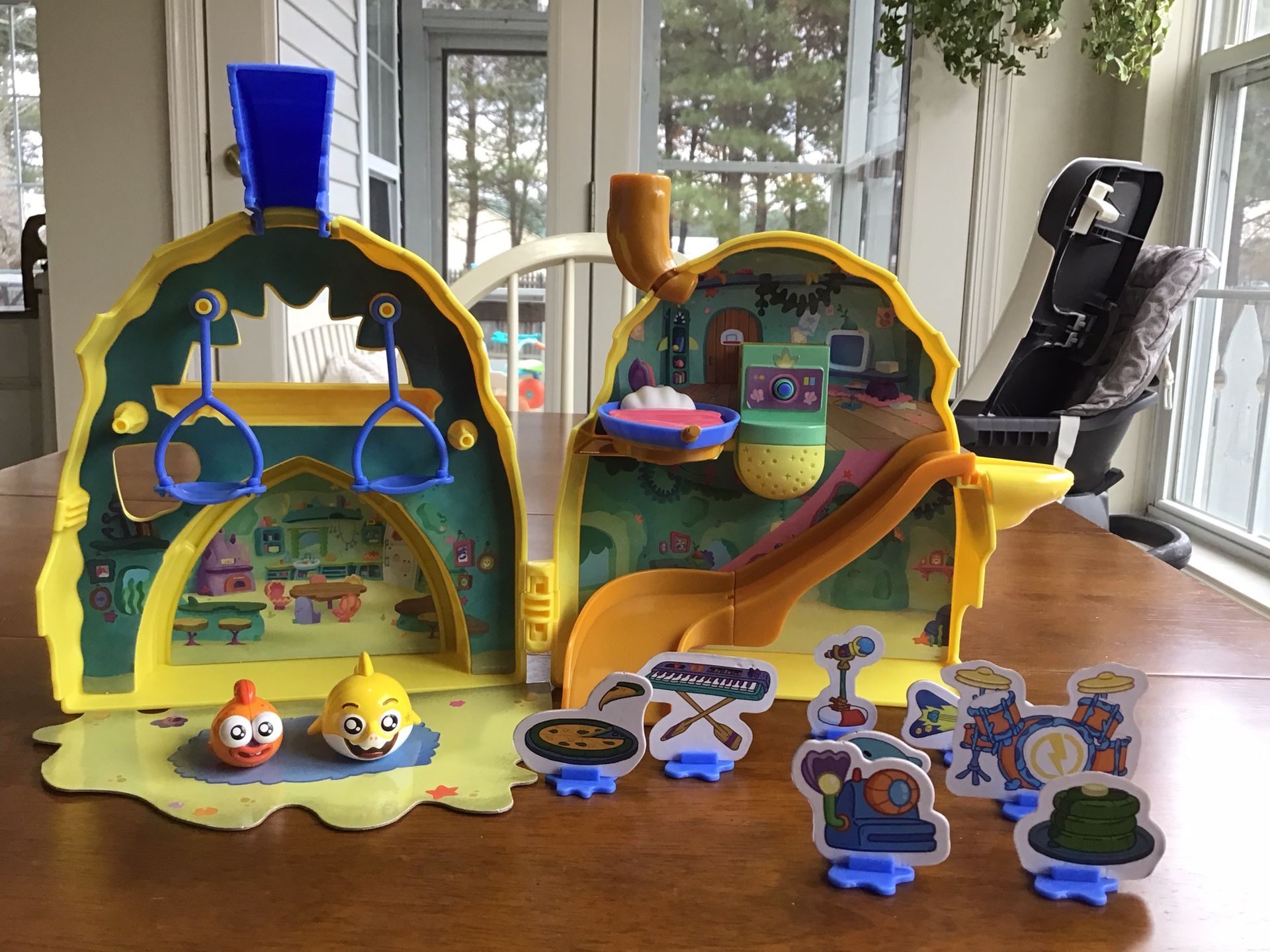 Baby Shark House Playset