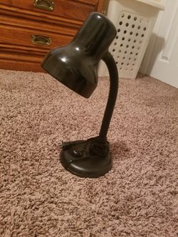 Desk lamp